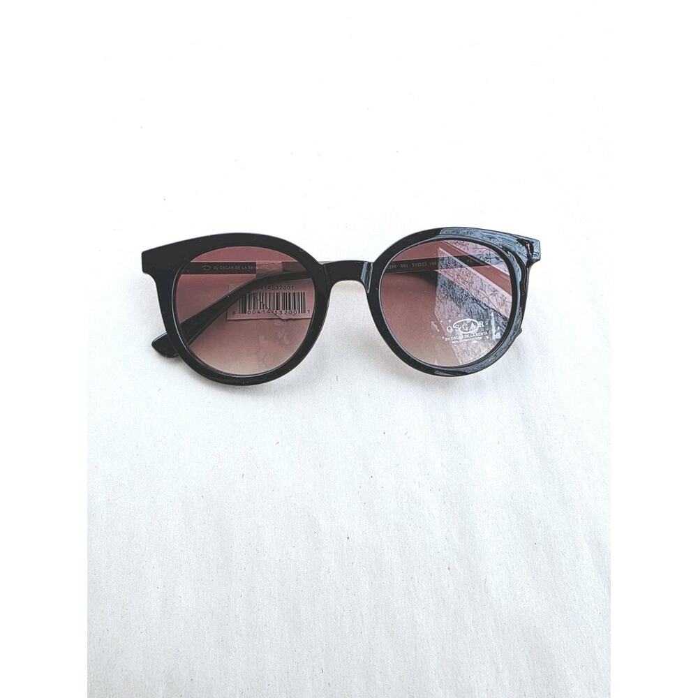 New Oscar de la Renta Sunglasses Retro Cat Eye Gold Black Side Logo NWT Pinup